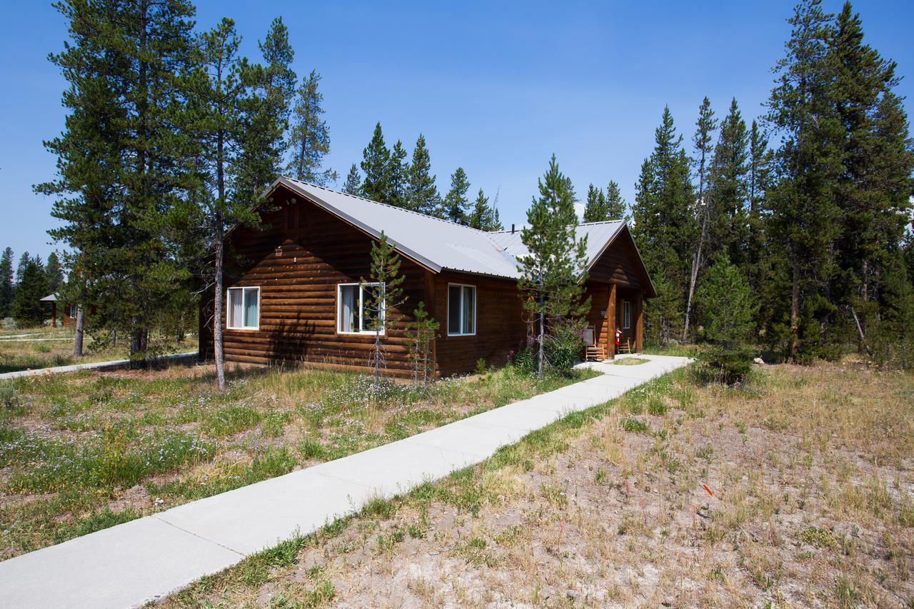 Headwaters Lodge & Cabins At Flagg Ranch Моран Екстер'єр фото