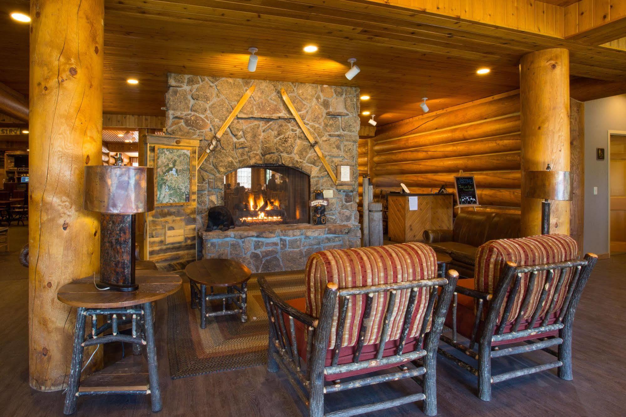 Headwaters Lodge & Cabins At Flagg Ranch Моран Екстер'єр фото